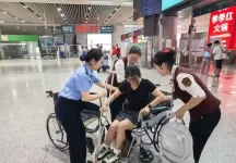 全程护航不缺位！这些旅客火车出行别忘提前预约
New