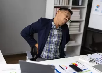 精华									
每天运动半小时，或许不如起身走走……
New