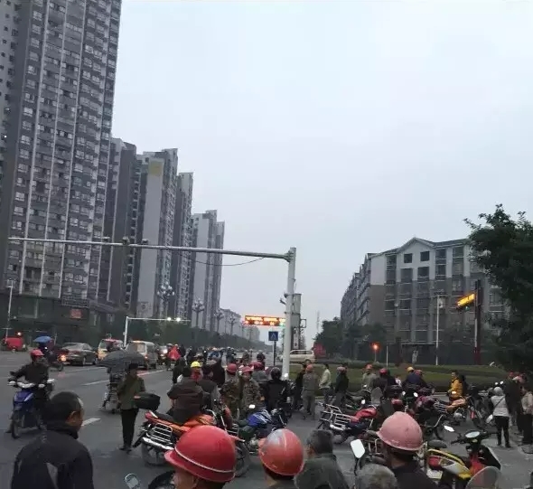 搜狗截图15年11月27日1323_2.jpg