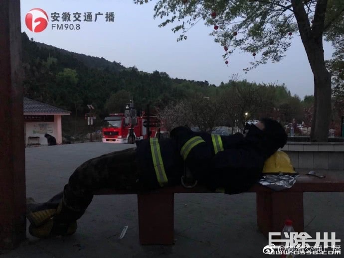 100231f9g9okgs6i9rkkb8.jpg