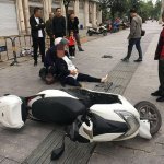 内江街头发生感人一幕！一孕妇摔倒，幸遇网格员救助！！-1.jpg