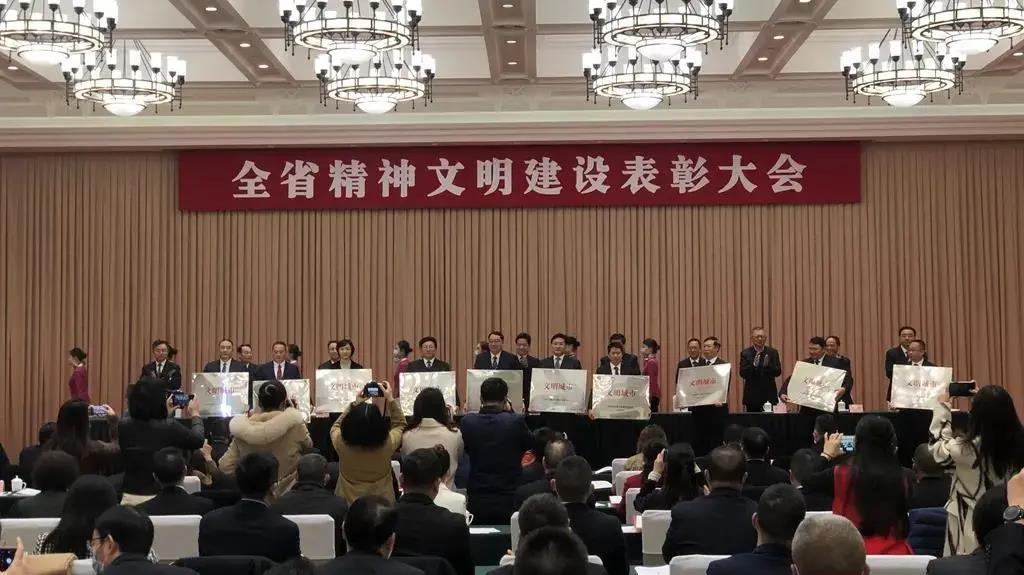 大家都说，内江今天“文”名远扬！-1.jpg
