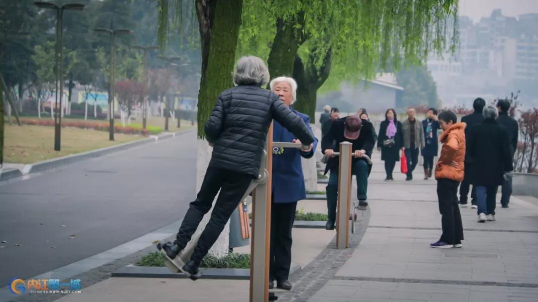 094302totlhicjicro3cg3.jpg