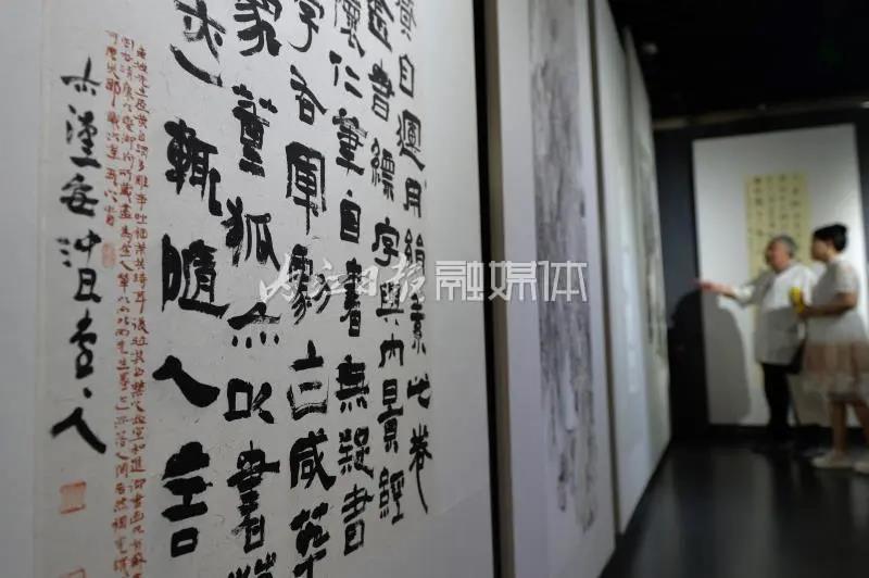 仅13天！内江张大千美术馆画展进行时，大量书画精品出展-7.jpg