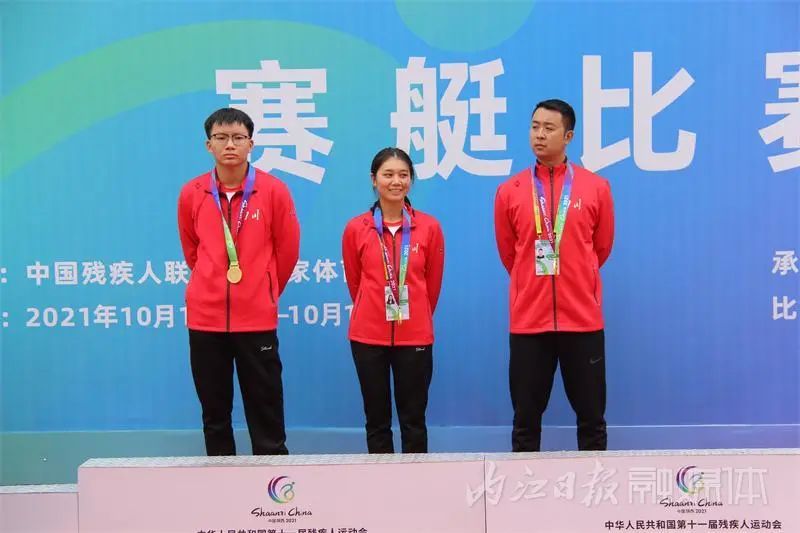 天赋＋努力！内江24岁女孩九个月“速成”全国冠军——-2.jpg