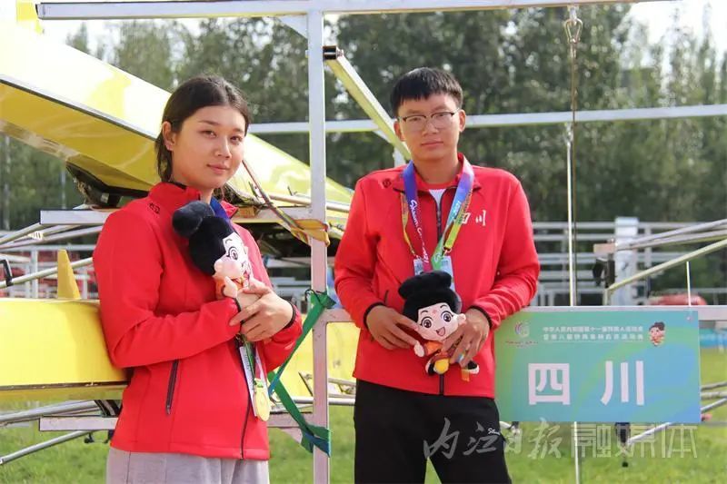 天赋＋努力！内江24岁女孩九个月“速成”全国冠军——-3.jpg