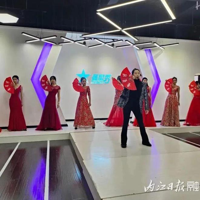 强强对决！甜女半决赛即将“打响”——-2.jpg