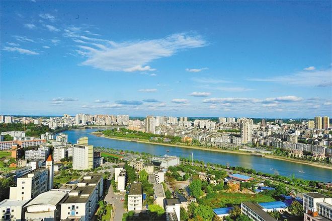 全程内江取景！电影《亲，在吗》今日在内江开机，佟丽娅主演——-4.jpg