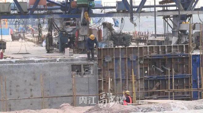 重磅！内江水心坝大桥主桥顺利合龙！通车时间-6.jpg