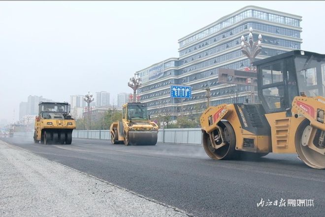 “升级”完成！内江主城区这条交通干道今日通车-4.jpg