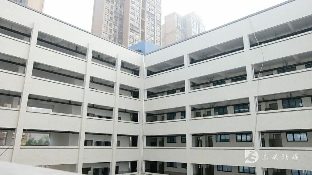 1500余个学位，东兴这所学校预计月底完工-6.jpg