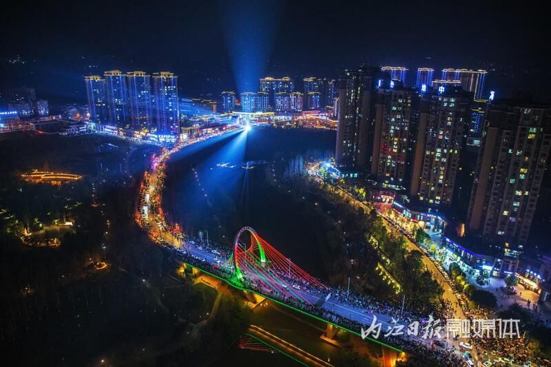 成宜高铁通车在即，乘上高铁来威远“吃喝玩乐”感受穹窿风貌-24.jpg