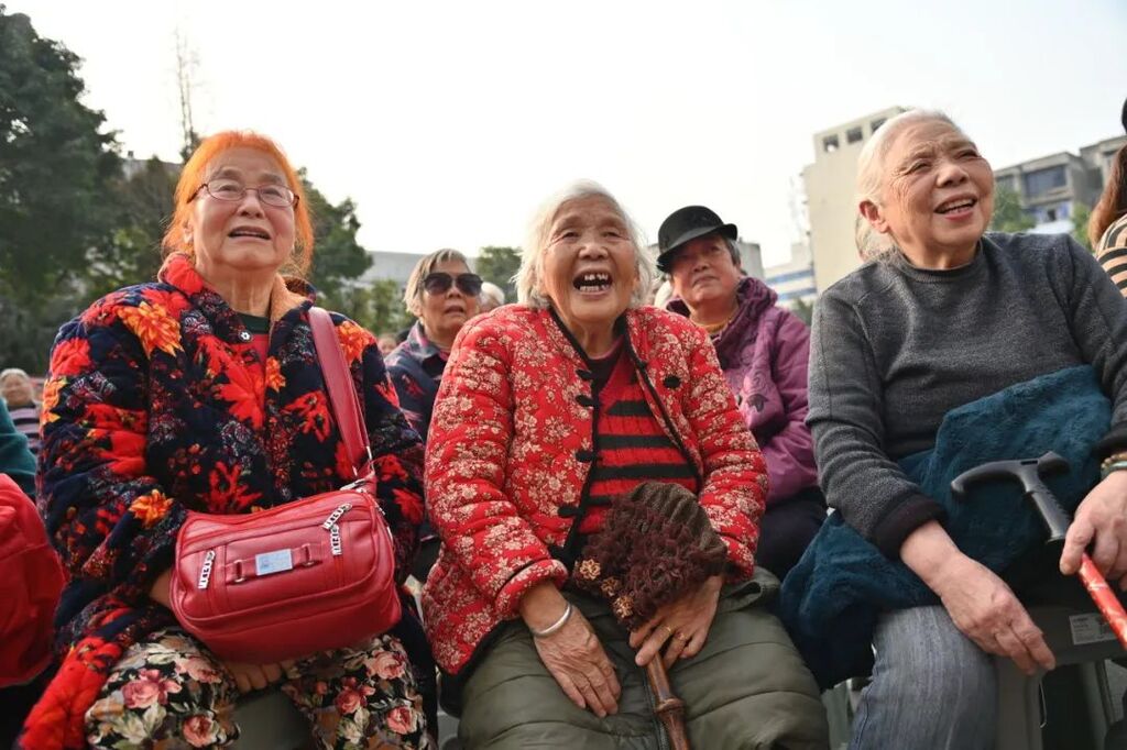 情暖寒冬，喜迎春节！内江经开区关爱巡演精彩纷呈——-9.jpg