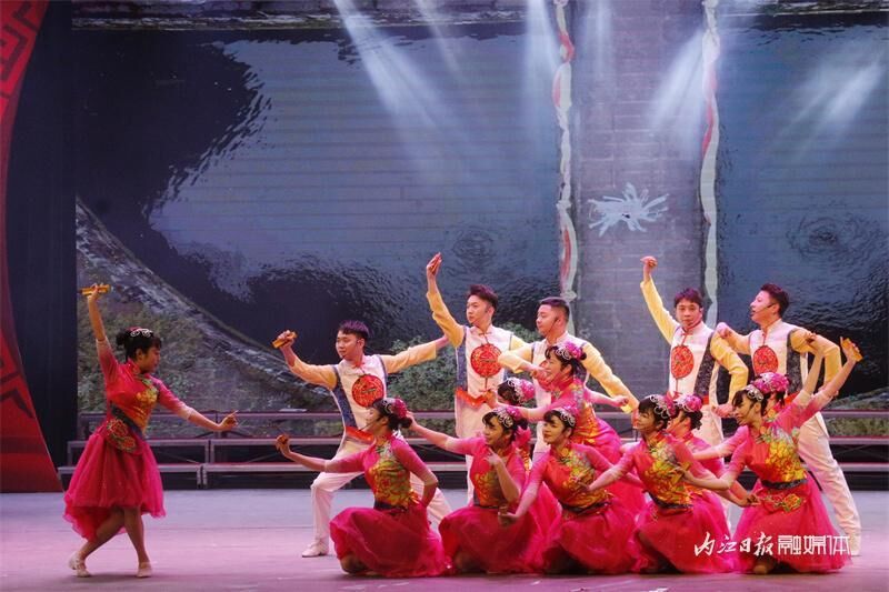 “资中之春”已来临！这场文艺汇演好欢乐-4.jpeg