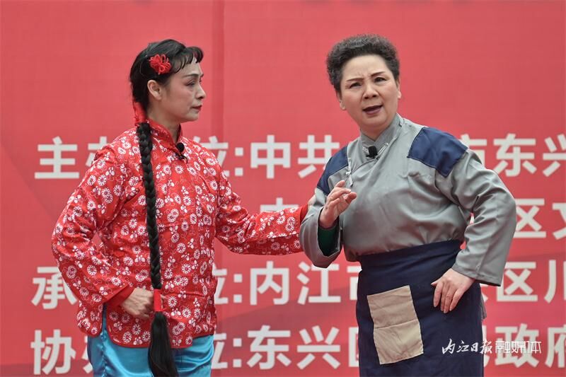 “有内味儿”！内江这台戏曲专场惠民演出让戏迷过足瘾-8.jpg