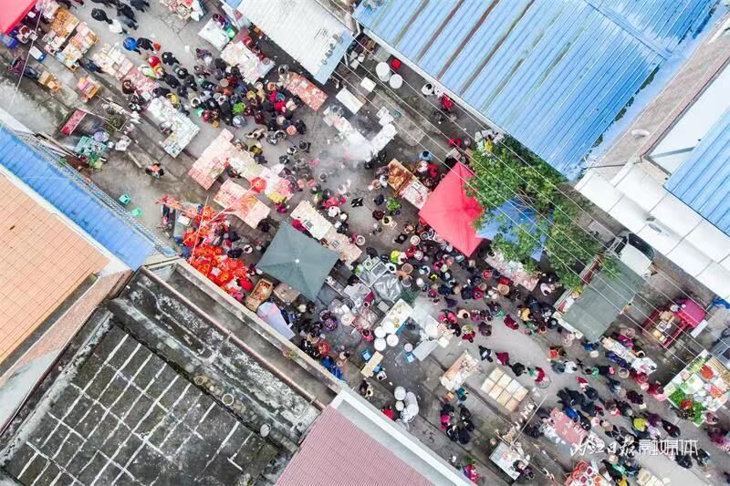 内江人，来赶场咯！-6.jpg