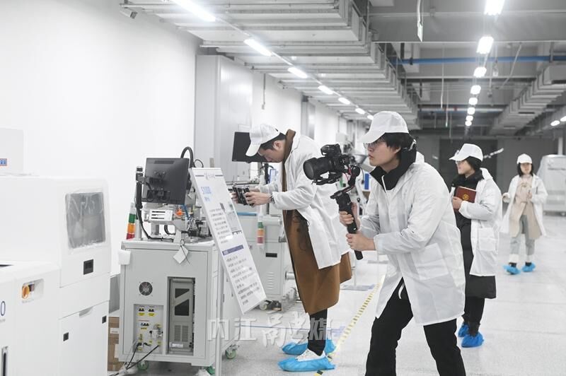 “万千气象看四川”大型主题采访活动走进内江-2.jpg