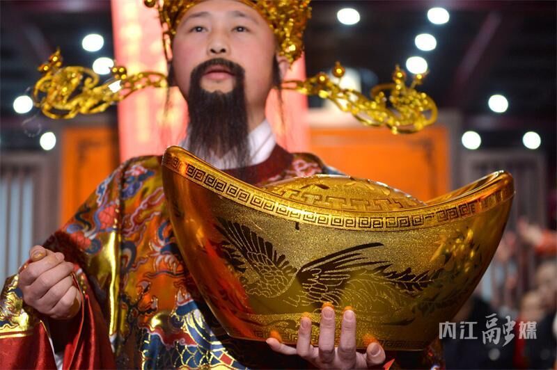 闹元宵！内江太白楼美哭了-7.jpeg
