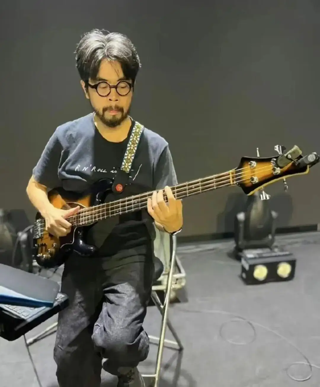 知名音乐人蔡坤奇确诊渐冻症，声带、四肢已启动萎缩
New